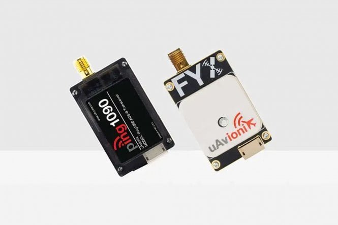 uAvioniX - ping1090i ADS-B Transceiver