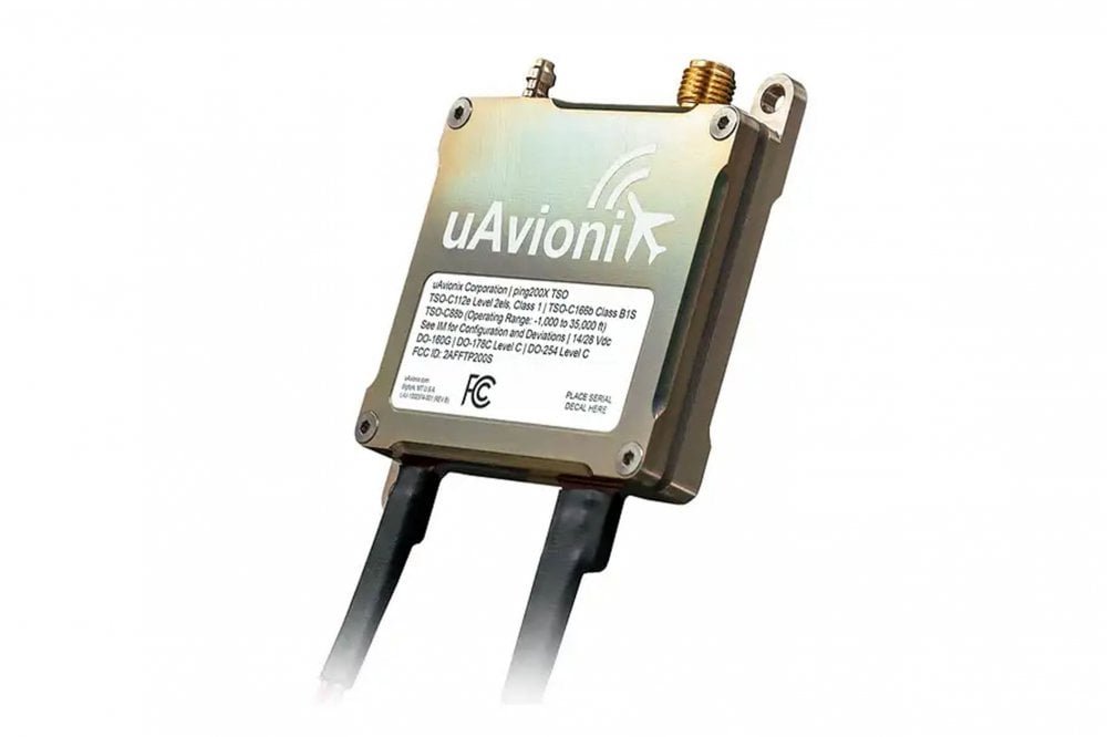 uAvioniX - ping200X-TSO Certified ADS-B Transponder
